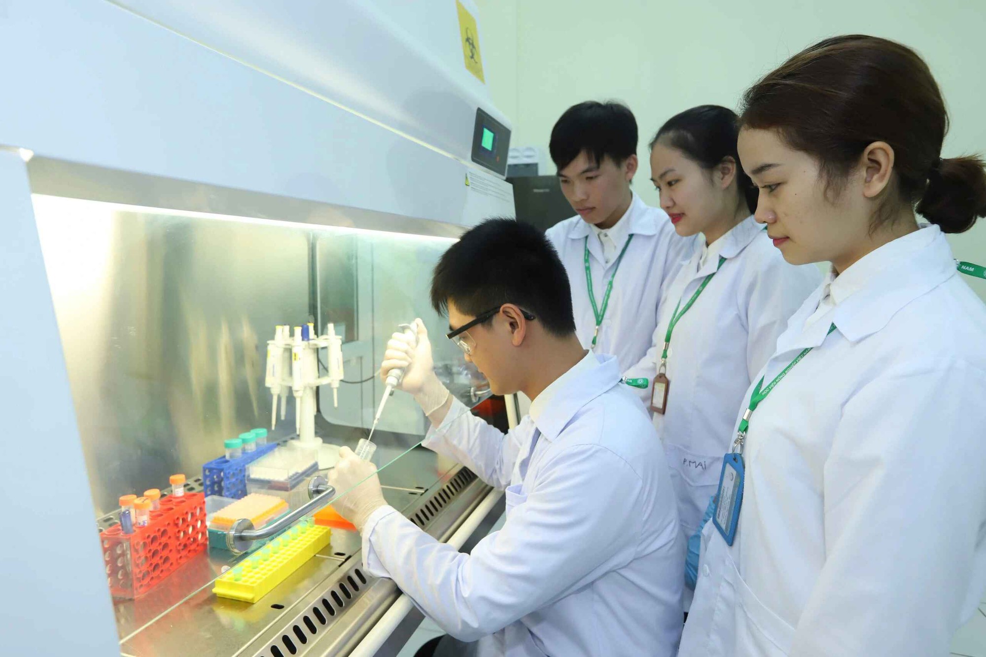 'Cởi trói' để đột phá khoa học - công nghệ: Con người là mấu chốt- Ảnh 1. 'Cởi trói' để đột phá khoa học - công nghệ: Con người là mấu chốt- Ảnh 1.