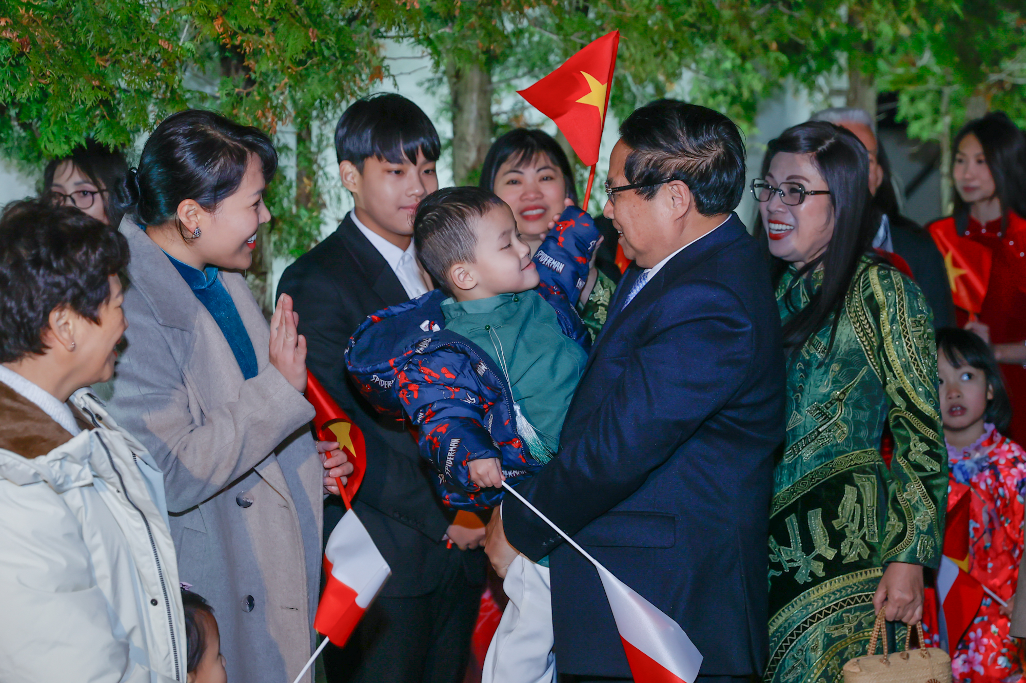 Đưa cộng đồng người Việt thành dân tộc thiểu số tại Ba Lan- Ảnh 1. Đưa cộng đồng người Việt thành dân tộc thiểu số tại Ba Lan- Ảnh 1.
