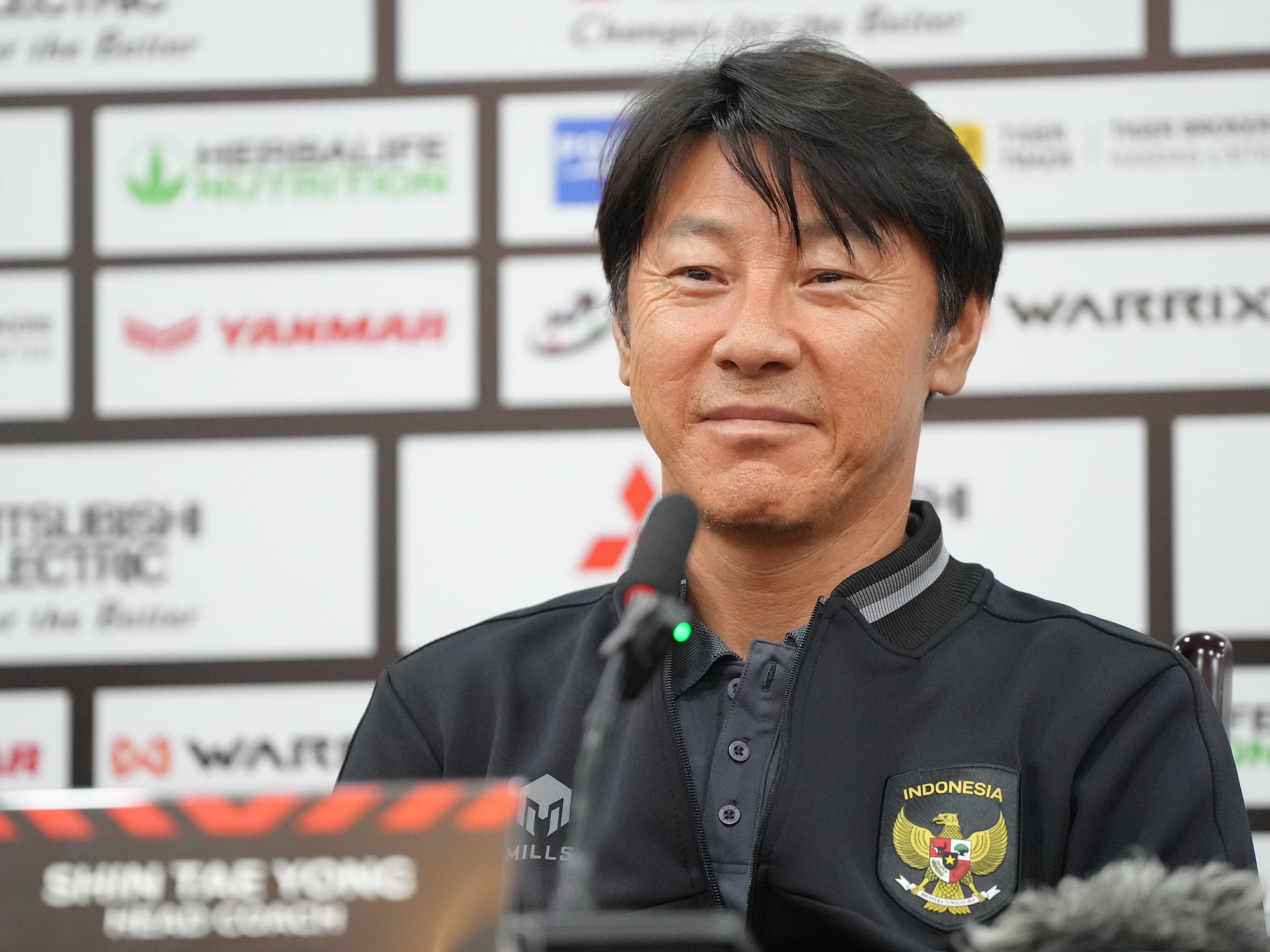 HLV Shin Tae-yong tuyên bố tạm nghỉ ngơi, đập tan tin đồn về Hà Nội FC
- Ảnh 1. HLV Shin Tae-yong tuyên bố tạm nghỉ ngơi, đập tan tin đồn về Hà Nội FC
- Ảnh 1.