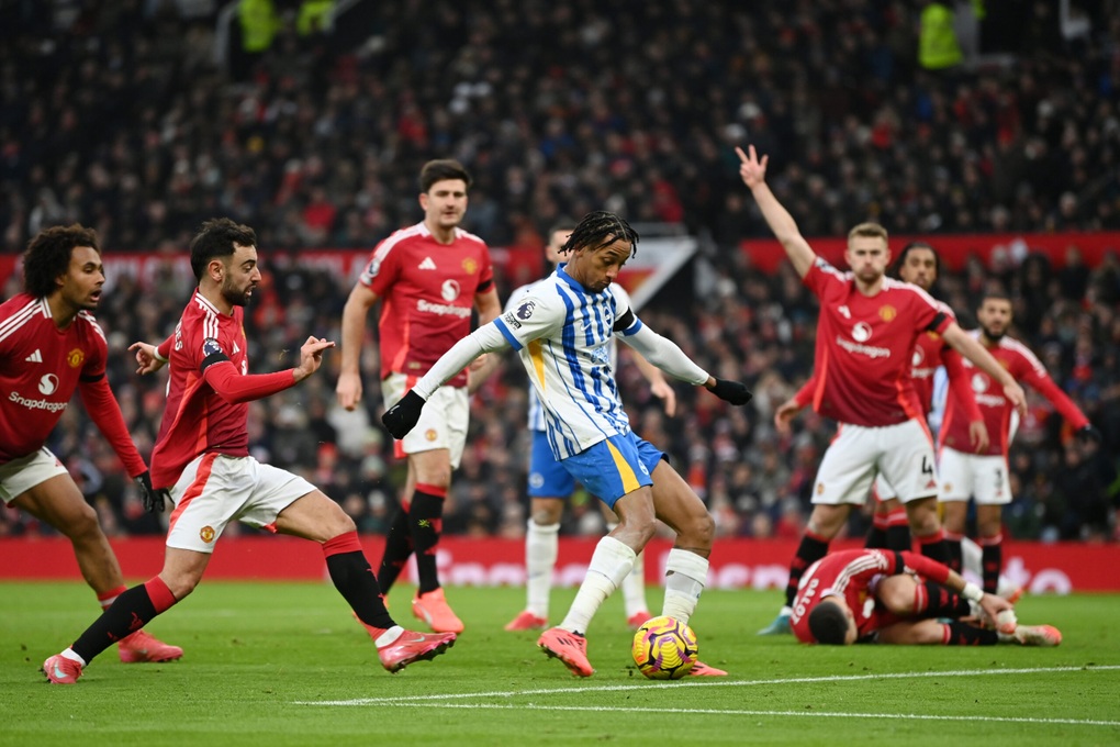 Man Utd lập hàng loạt kỷ lục tệ hại sau thất bại thảm hại trước Brighton - 1 Man Utd lập hàng loạt kỷ lục tệ hại sau thất bại thảm hại trước Brighton - 1