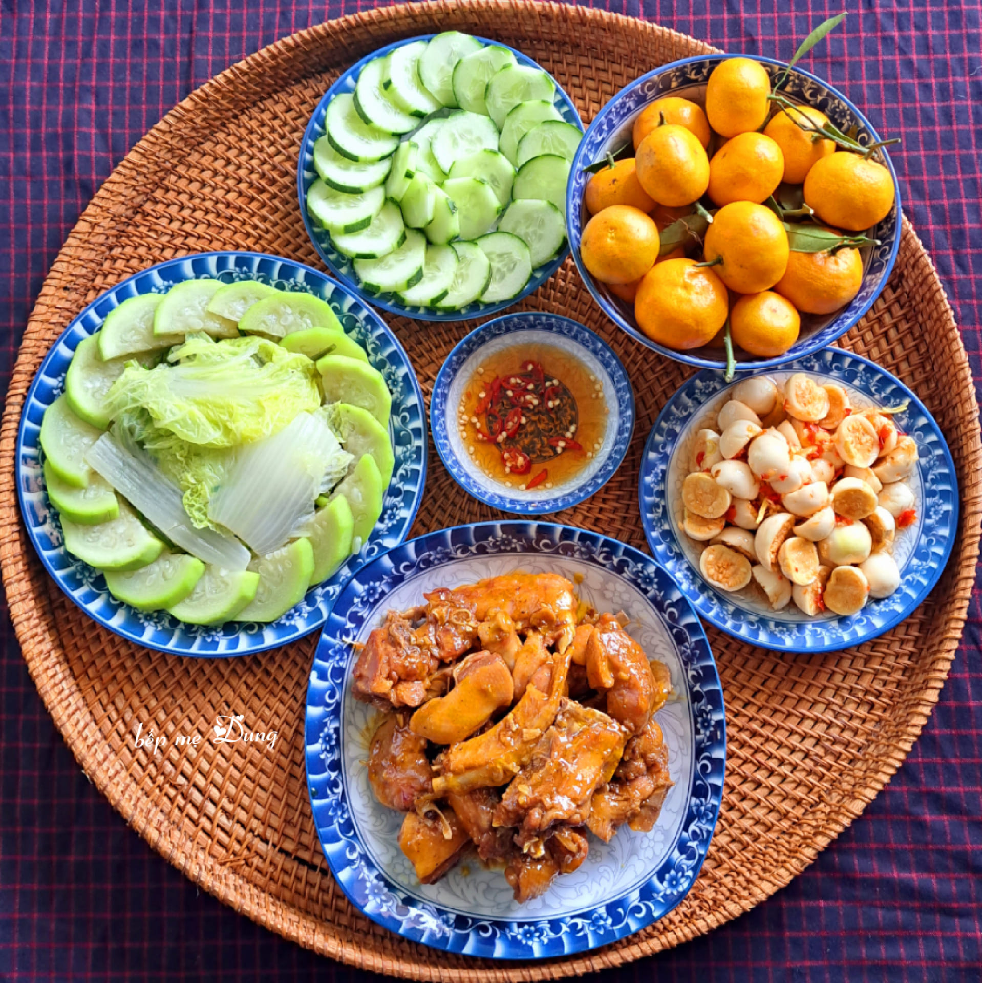 Gợi ý 20 mâm cơm gia đình dành cho 4 người mang lại không khí ấm cúng ngày đông- Ảnh 1. Gợi ý 20 mâm cơm gia đình dành cho 4 người mang lại không khí ấm cúng ngày đông- Ảnh 1.