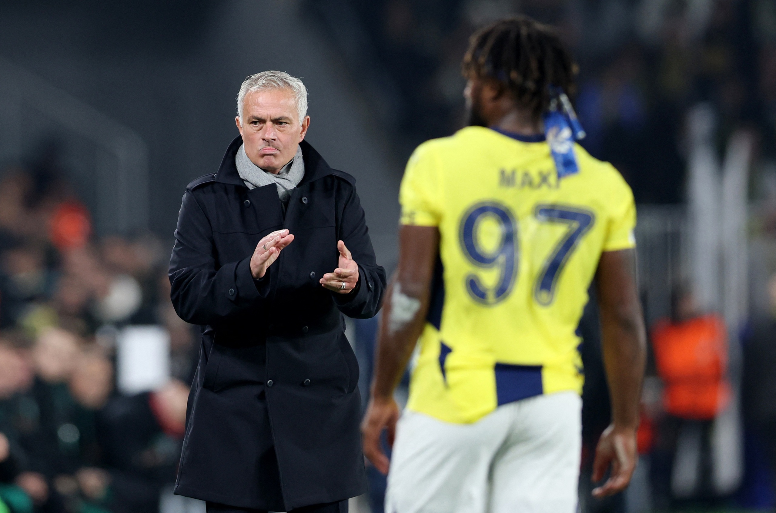 HLV Mourinho sẽ sớm trở lại giải Ngoại hạng Anh HLV Mourinho sẽ sớm trở lại giải Ngoại hạng Anh