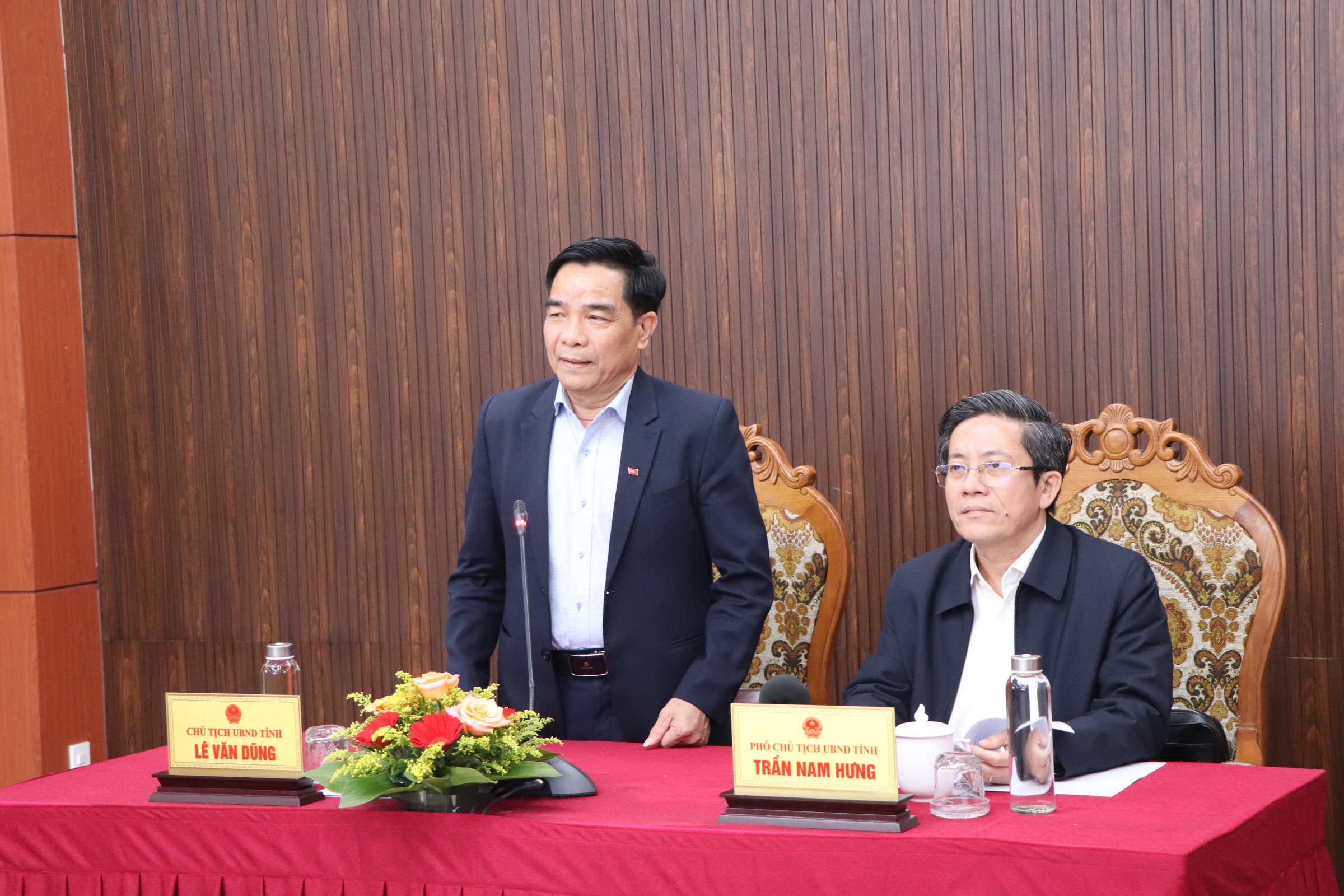 Chủ tịch tỉnh Quảng Nam: Sắp tới sẽ có nhiều người xin nghỉ trước tuổi- Ảnh 1. Chủ tịch tỉnh Quảng Nam: Sắp tới sẽ có nhiều người xin nghỉ trước tuổi- Ảnh 1.