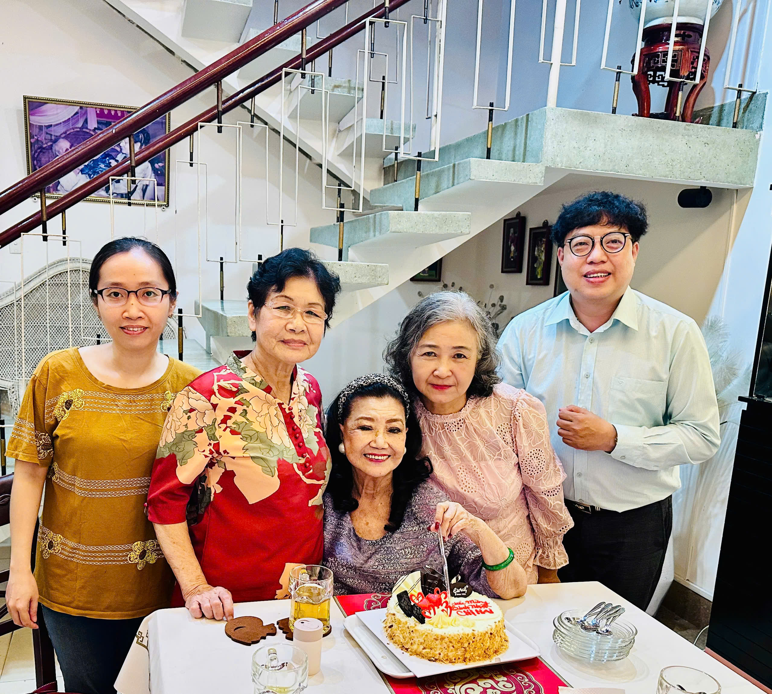 Sinh nhật ý nghĩa của Kỳ nữ Kim Cương- Ảnh 1. Sinh nhật ý nghĩa của Kỳ nữ Kim Cương- Ảnh 1.