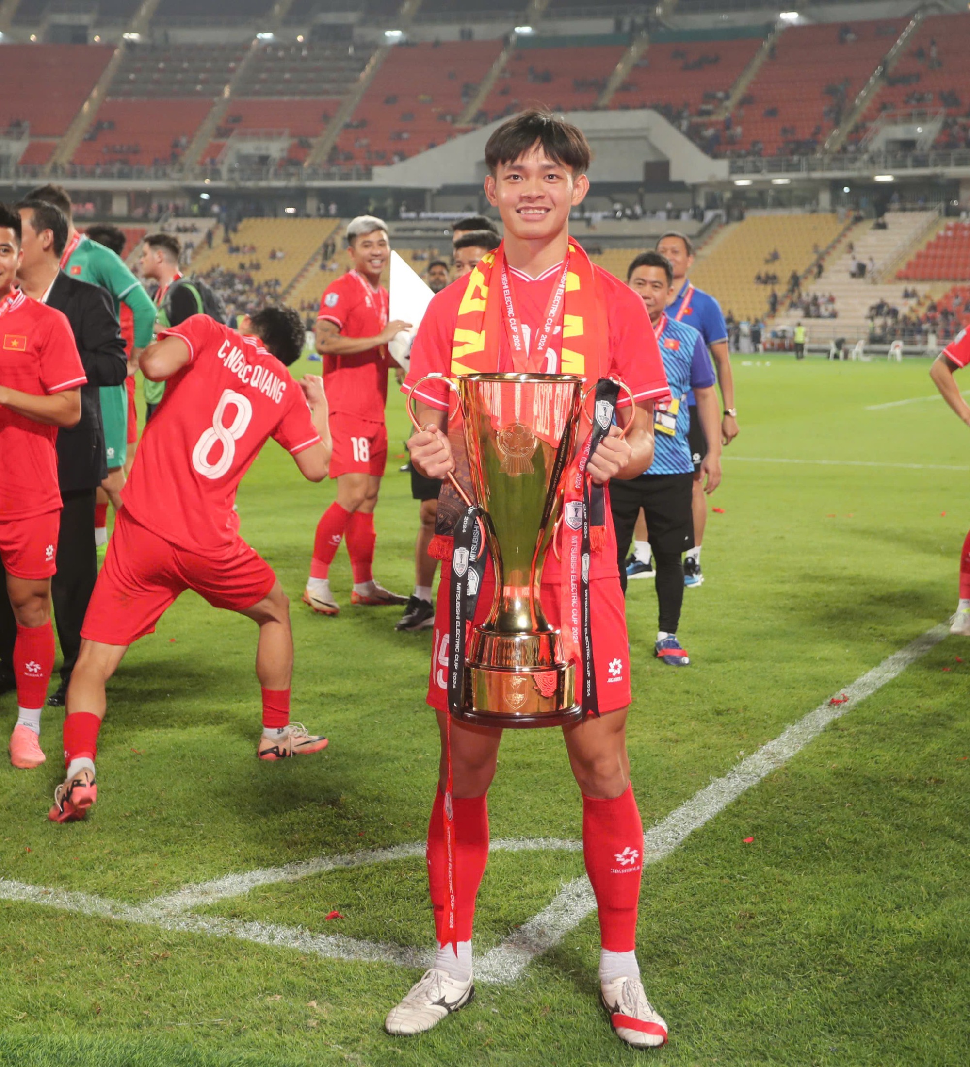 Vắng Xuân Son, cơ hội bứt phá của các chân sút nội: Thầy Kim ‘soi’ kỹ đấy!
- Ảnh 3. Vắng Xuân Son, cơ hội bứt phá của các chân sút nội: Thầy Kim ‘soi’ kỹ đấy!
- Ảnh 3.