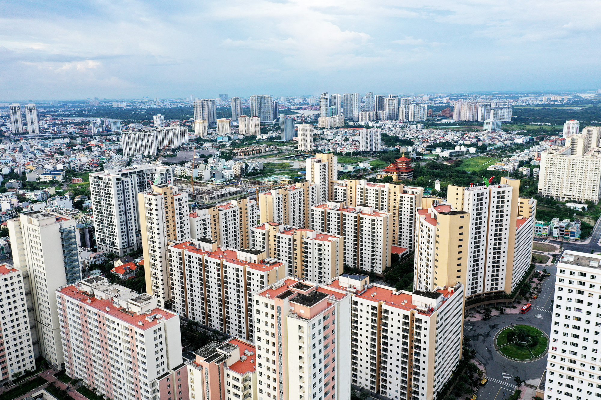 Ngân hàng 'thống trị' thị trường trái phiếu doanh nghiệp năm 2024 - Ảnh 1. Ngân hàng 'thống trị' thị trường trái phiếu doanh nghiệp năm 2024 - Ảnh 1.