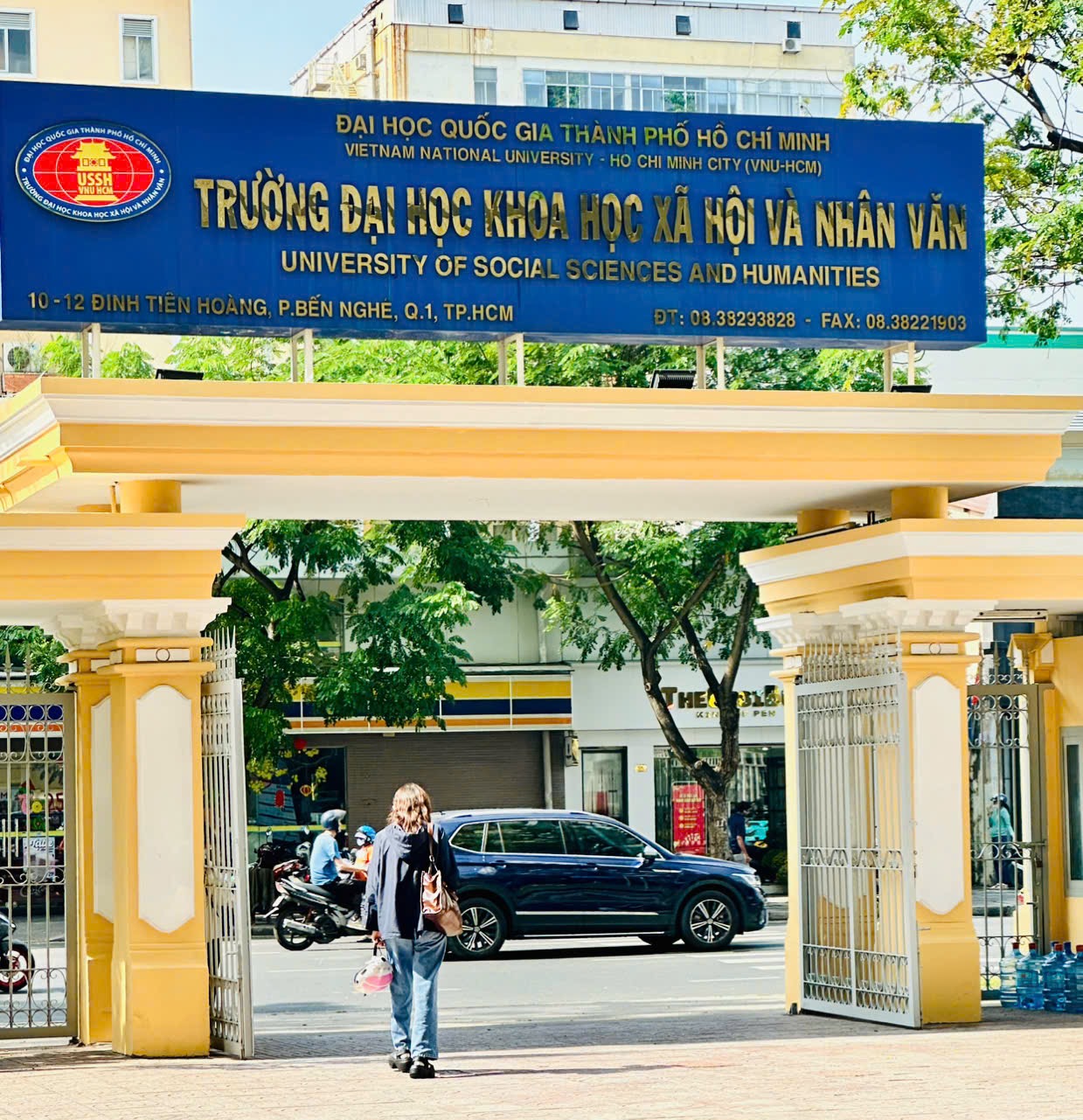Trường thành viên ĐH Quốc gia TP.HCM quy định liêm chính học thuật khi dùng AI- Ảnh 1. Trường thành viên ĐH Quốc gia TP.HCM quy định liêm chính học thuật khi dùng AI- Ảnh 1.