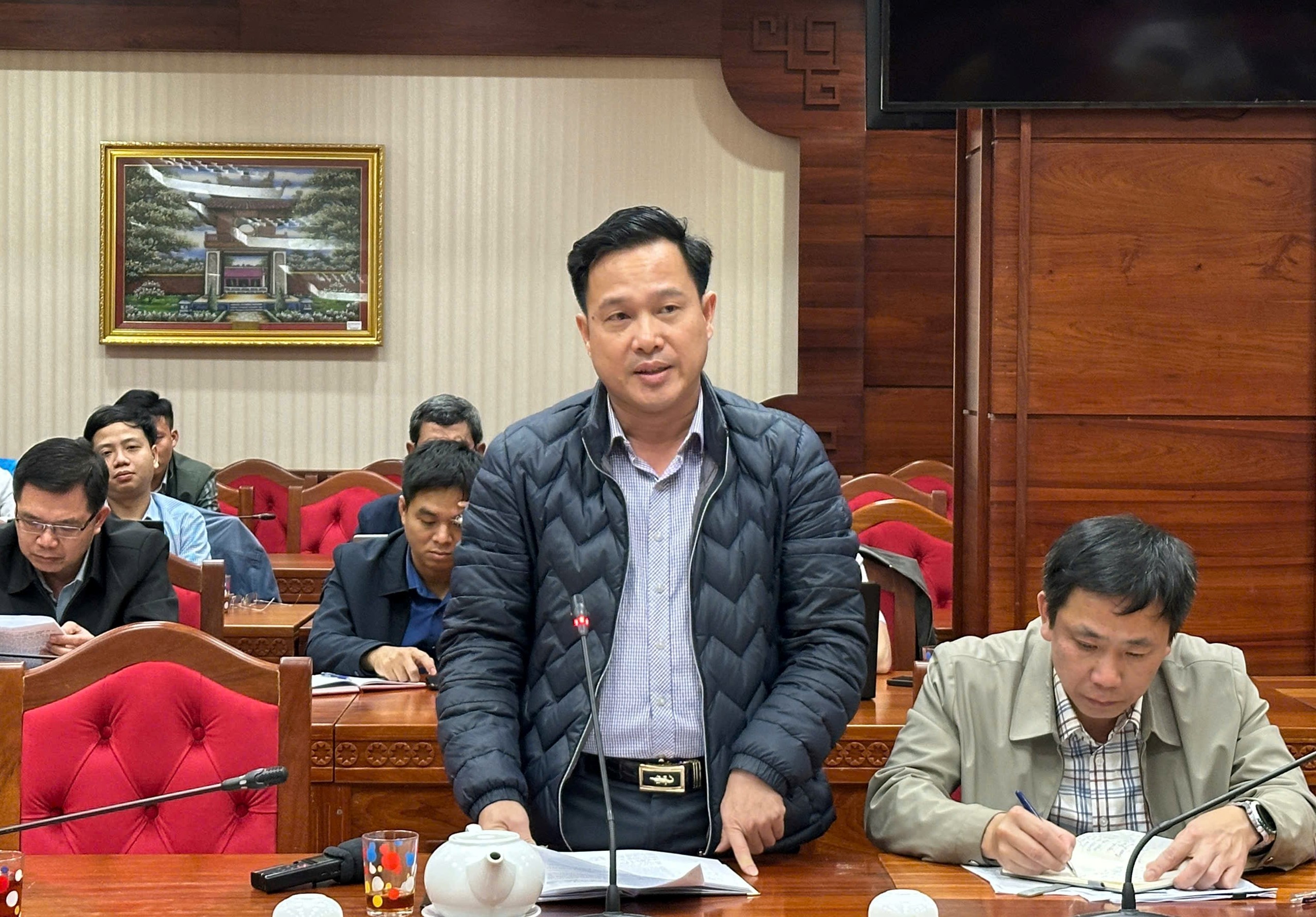 UBND tỉnh Đắk Lắk yêu cầu xử lý dứt điểm vụ nữ hiệu trưởng liên tục bị UBND tỉnh Đắk Lắk yêu cầu xử lý dứt điểm vụ nữ hiệu trưởng liên tục bị