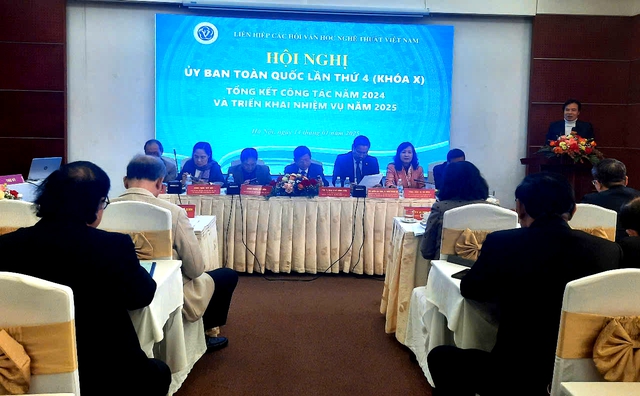 Văn học nghệ thuật góp phần quan trọng vào nhiệm vụ xây dựng môi trường văn hóa, tạo bầu không khí lành mạnh trong xã hội - Ảnh 1. Văn học nghệ thuật góp phần quan trọng vào nhiệm vụ xây dựng môi trường văn hóa, tạo bầu không khí lành mạnh trong xã hội - Ảnh 1.