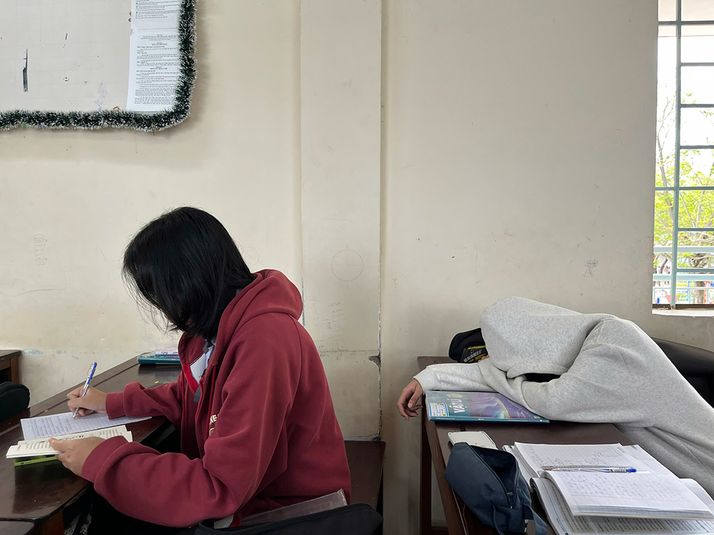 Vì sao học sinh, sinh viên ngày càng thức khuya?- Ảnh 1. Vì sao học sinh, sinh viên ngày càng thức khuya?- Ảnh 1.