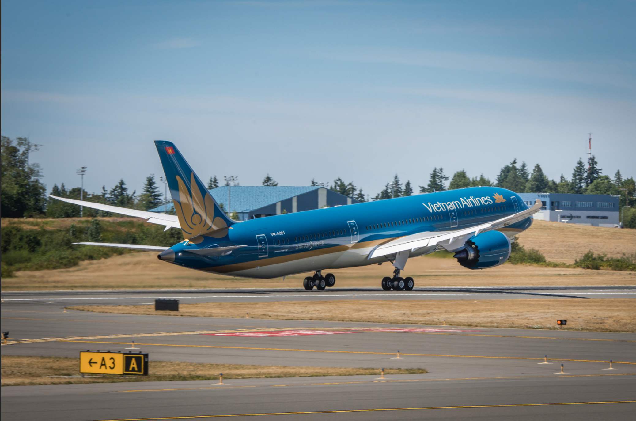 Vietnam Airlines Vietnam Airlines