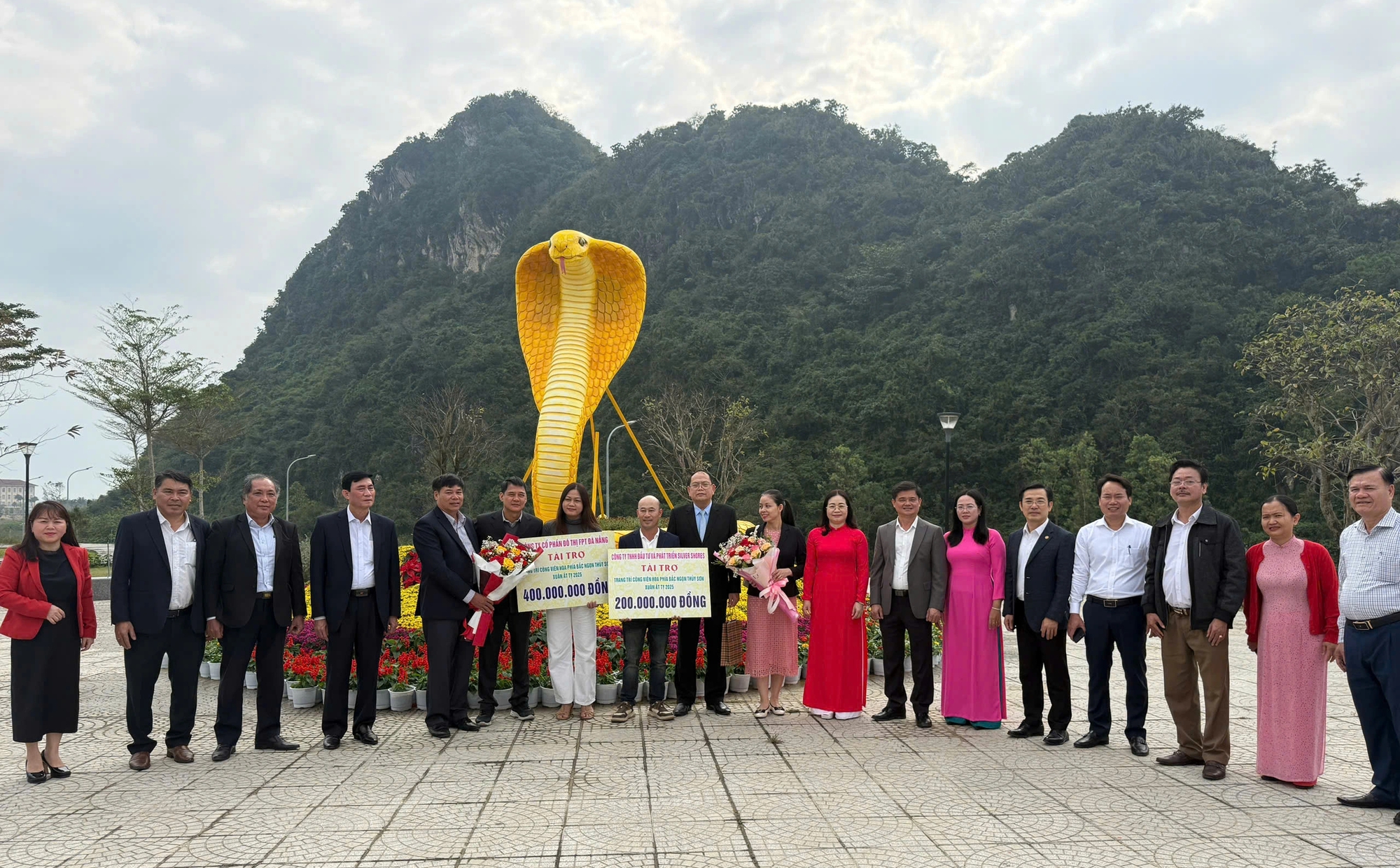 Vườn hoa xuân tại danh thắng Ngũ Hành Sơn mở cửa đón khách- Ảnh 10. Ngũ Hành Sơn