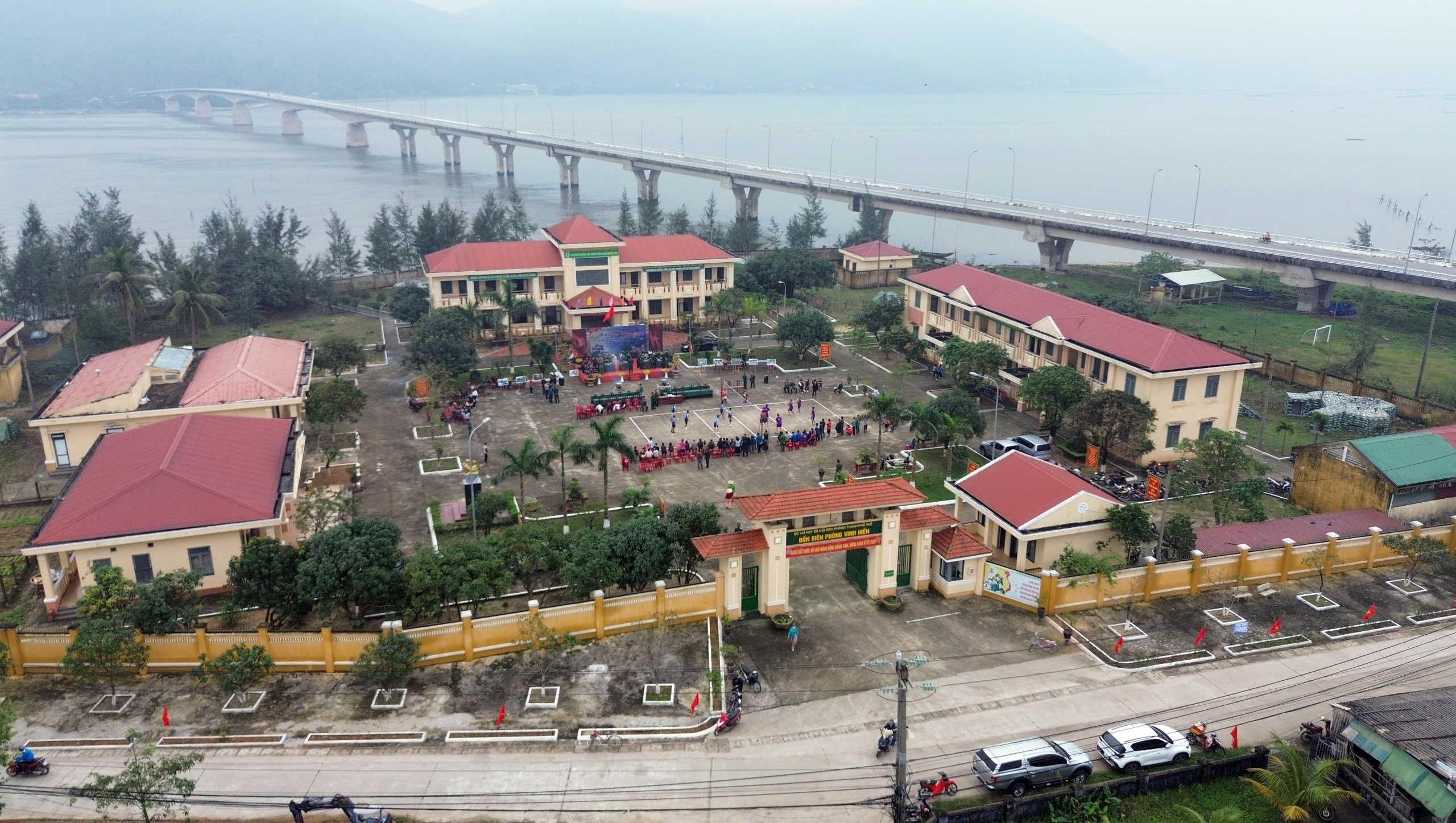 Ý nghĩa chương trình "Xuân biên cương hải đảo - Tết thắm tình quân dân" - Ảnh 1. Ý nghĩa chương trình "Xuân biên cương hải đảo - Tết thắm tình quân dân" - Ảnh 1.