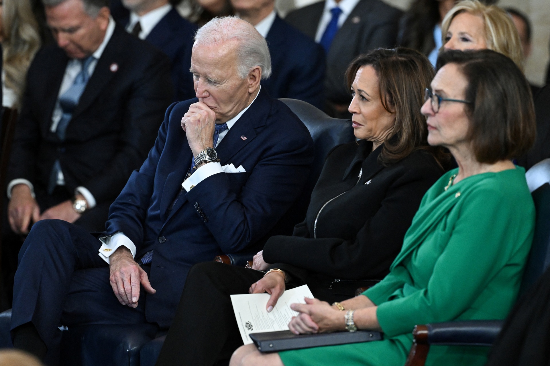Những hình ảnh ấn tượng trong lễ nhậm chức lần thứ 2 của ông Trump - 3 Những hình ảnh ấn tượng trong lễ nhậm chức lần thứ 2 của ông Trump - 3