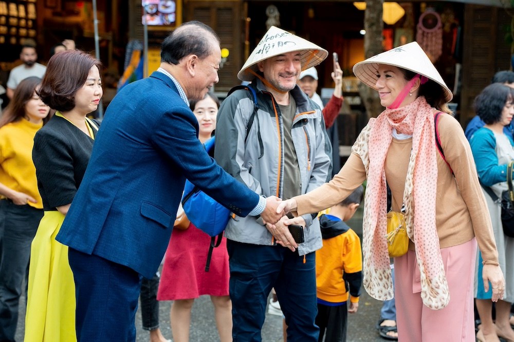 Để Hội An được