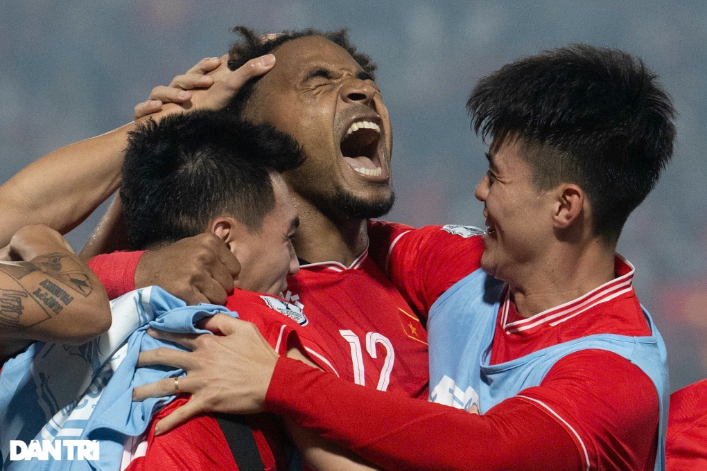 Cầu thủ Việt Nam sắp thắng lớn ở hầu hết các danh hiệu tại AFF Cup - 1 Cầu thủ Việt Nam sắp thắng lớn ở hầu hết các danh hiệu tại AFF Cup - 1