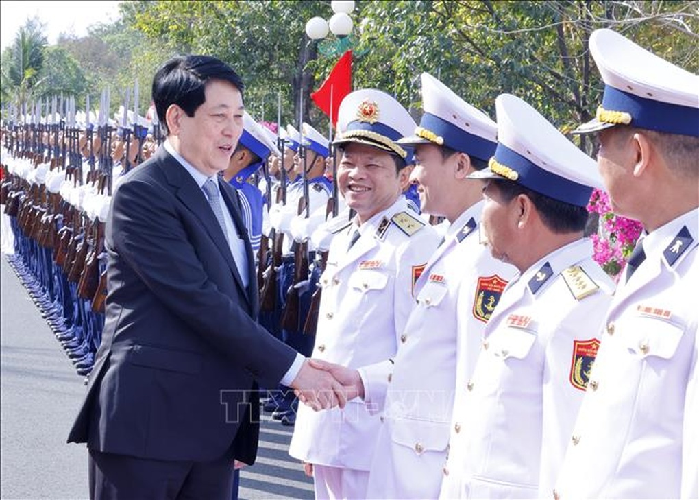 Chủ tịch nước: Lo Tết đầm ấm cho nhân dân các đảo vùng biển Tây Nam Tổ quốc - 1 Chủ tịch nước: Lo Tết đầm ấm cho nhân dân các đảo vùng biển Tây Nam Tổ quốc - 1