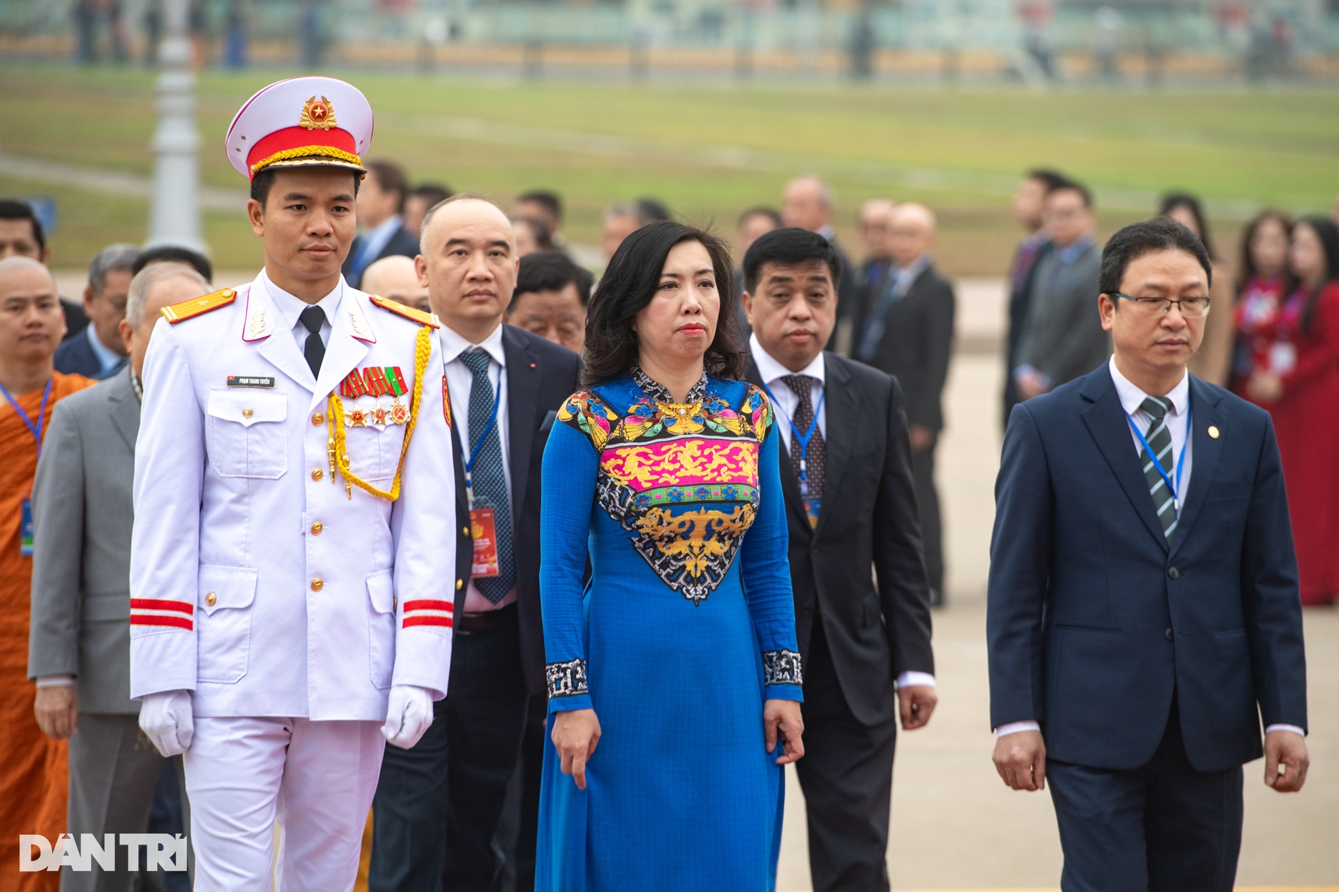 Chủ tịch nước Lương Cường thả cá vàng tiễn ông Công, ông Táo - 10 Chủ tịch nước Lương Cường thả cá vàng tiễn ông Công, ông Táo - 10