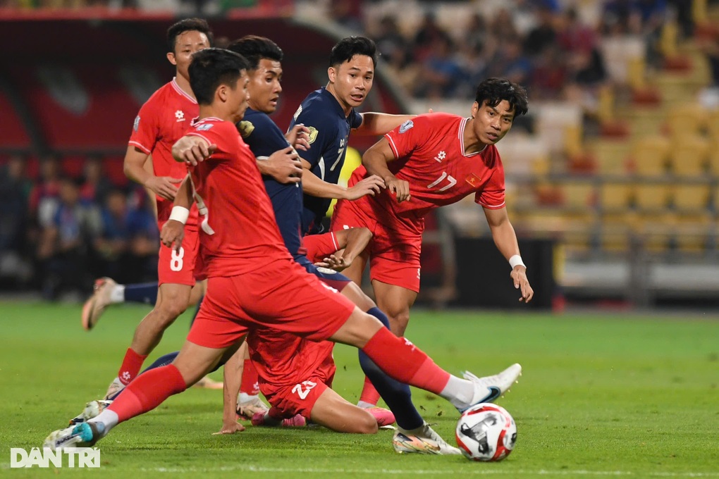 Đội tuyển Việt Nam lập hàng loạt kỷ lục sau khi vô địch AFF Cup 2024 - 2 Đội tuyển Việt Nam lập hàng loạt kỷ lục sau khi vô địch AFF Cup 2024 - 2